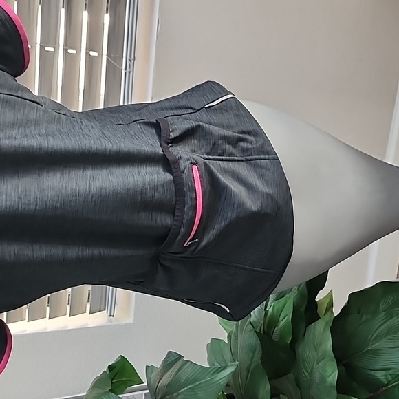 Baleaf cycling jacket top - Picture 4 of 8